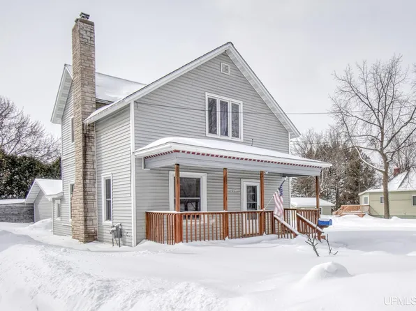 601 E Margaret St, Iron Mountain, MI 49801