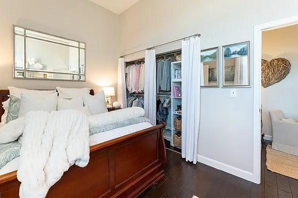 16 Balmoral St #410 — Photo 15