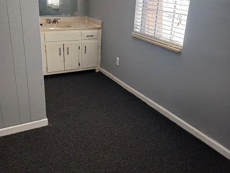 1327 Woodstone Trce #1327 — Photo 2