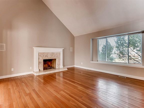 4th image of 5990 E Caley Dr
