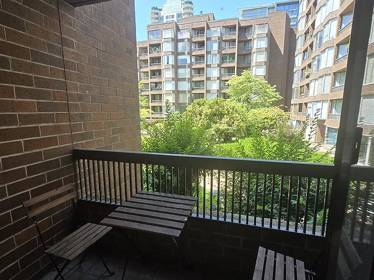 1333 Hornby St #323 — Photo 6