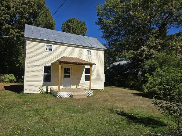 21 Bluff Road, Concord Twp, ME 04920