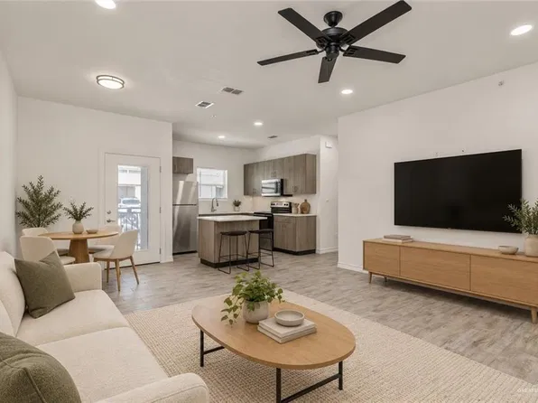 900 E Redbud Ave, McAllen, TX