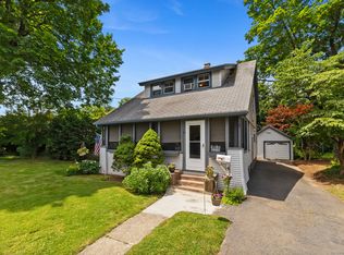 30 Phelps Rd, Manchester, CT 06042