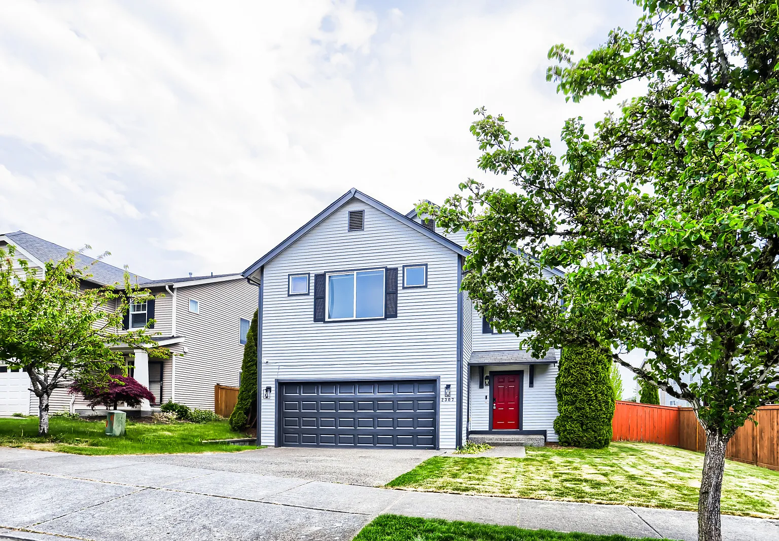 4 bed, 3.5 bath, 2823 sqft, $3,900 — Photo 1