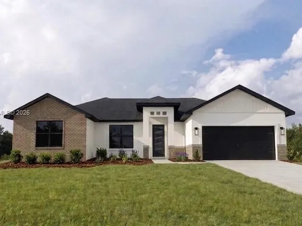 7322 Granada Blvd, Sebring, FL 33872