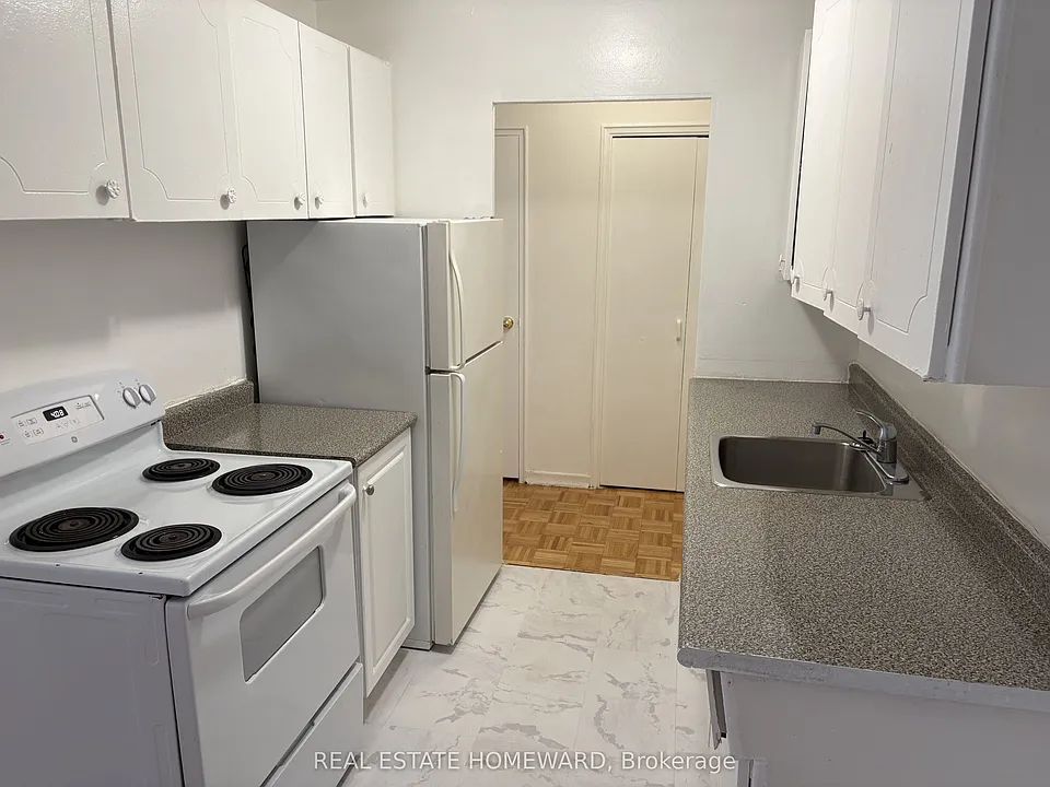 1765 Lawrence Ave E #106