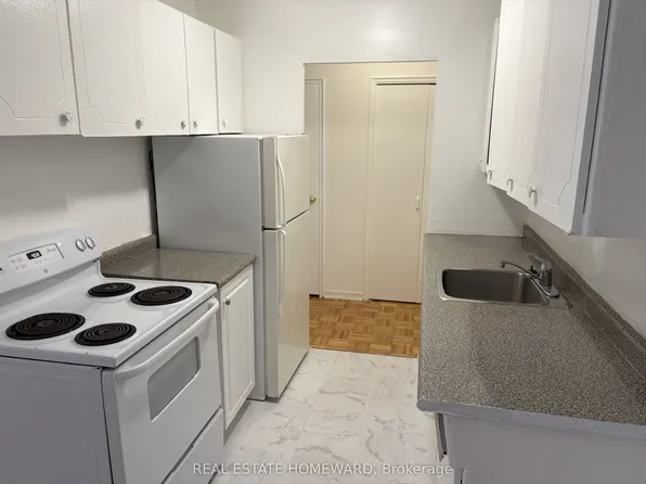 1765 Lawrence Ave E #106, Toronto, ON M1R 2X8