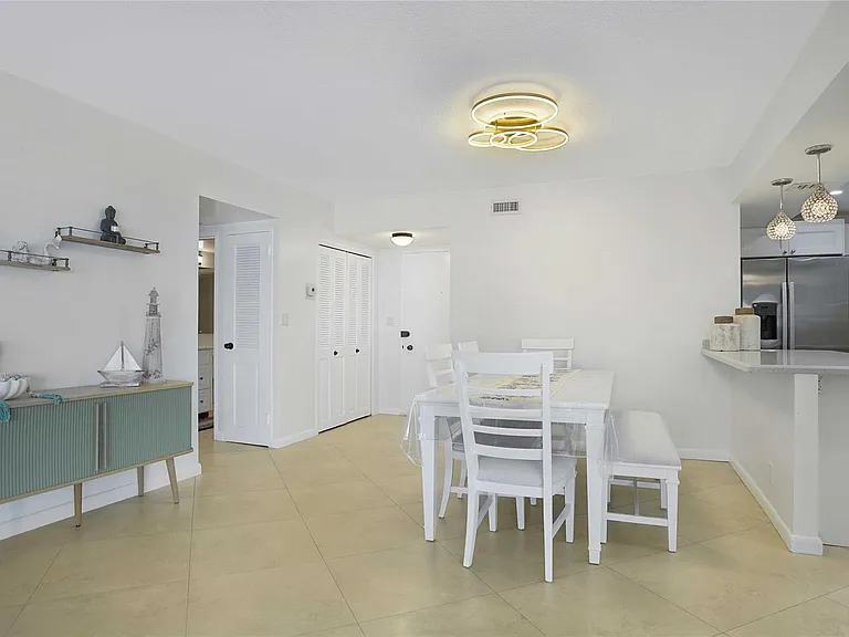 3430 Galt Ocean Dr #802 — Photo 11