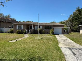 144 Almedo Way NE, Saint Petersburg, FL 33704