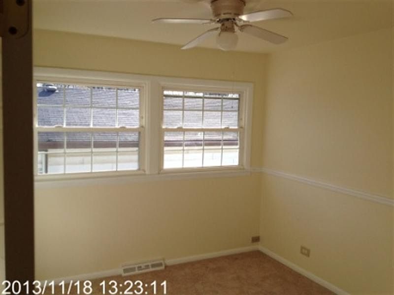 2nd image of 3037 Green St