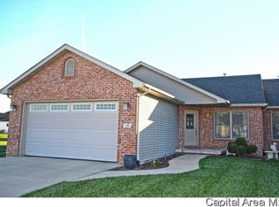448 Chris Dr, Springfield, IL 62711