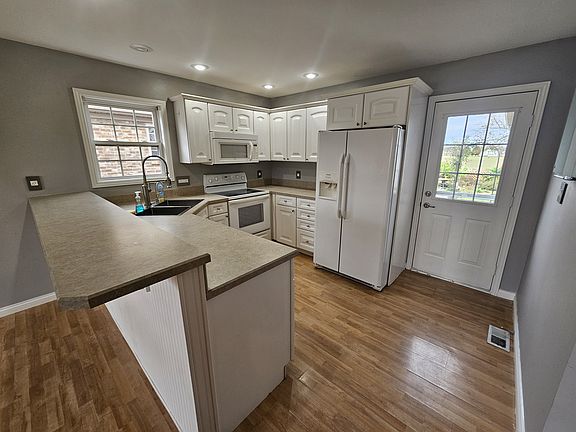 4th image of 9421 Wynnfield Dr