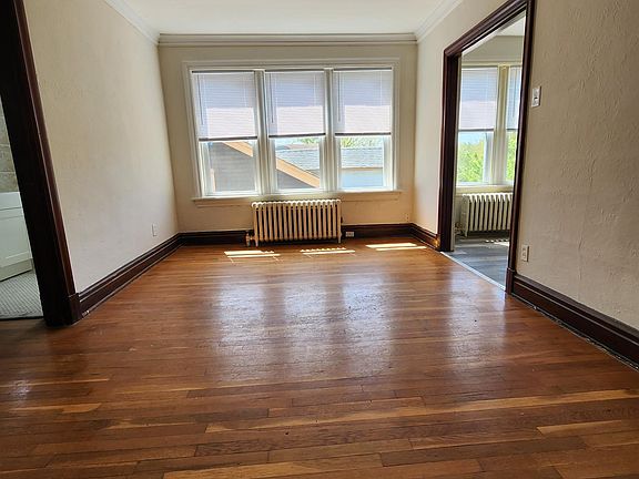 4th image of 3608 Delor St APT B