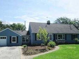 10101 Meadow Ln, Des Plaines, IL