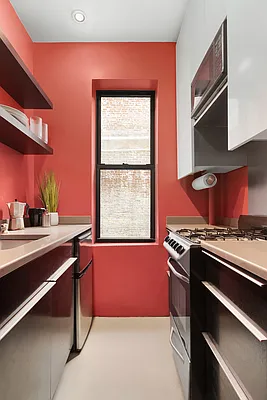 Sold by Compass | media 2
