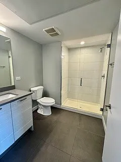 2407 W Eastwood Ave #410 — Photo 10