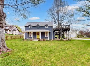4015 Erwin Rd, Columbia, TN 38401