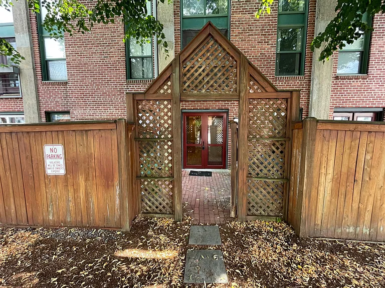 71 Fulkerson St #102 — Photo 2