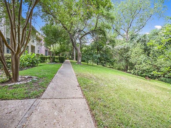 3rd image of 7406 Ophelia Dr