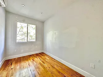 Rented by Doorway NYC, LLC