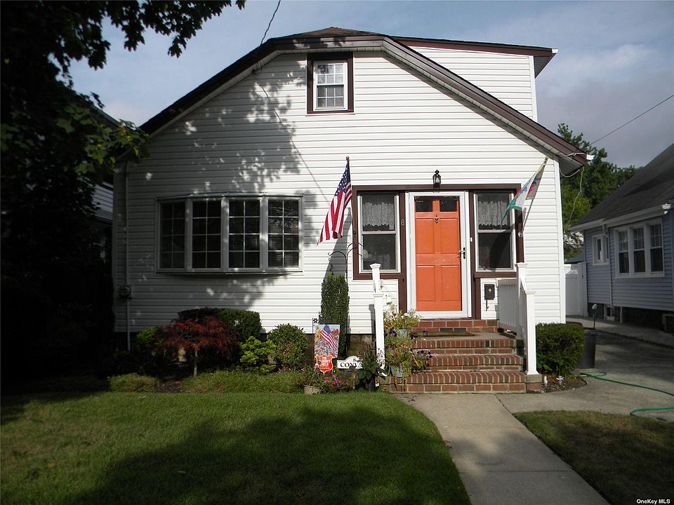 1st image of 8 Lafayette Ave