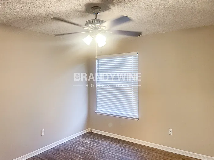 8126 Fieldside Dr W — Photo 12