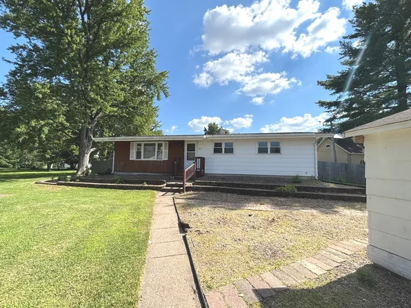 5310 12th Ave, Moline, IL 61265