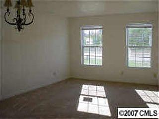 3rd image of 4112 Chandler Haven Dr