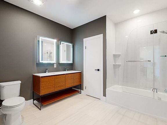 4th image of 333 Bergen Blvd APT 216