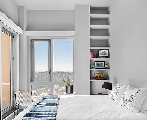 Rented by Compass | media 39