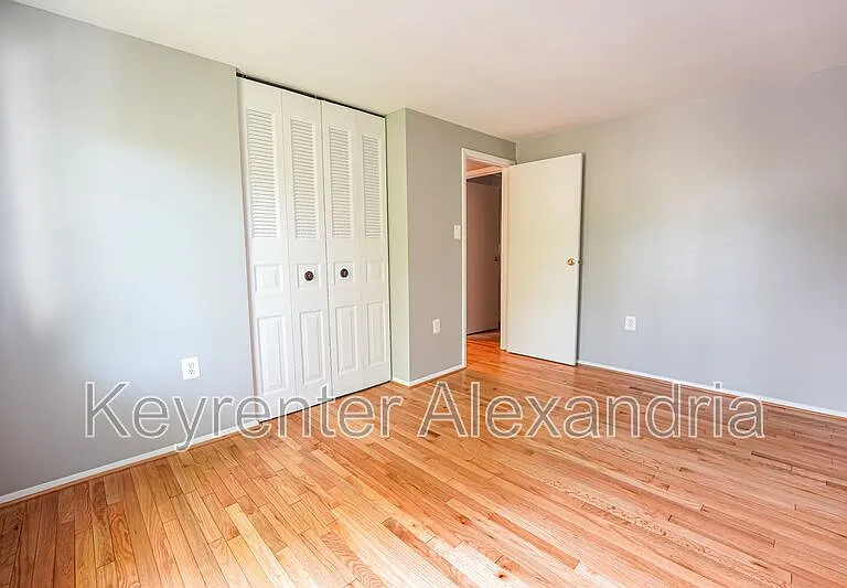 5901 Beech Tree Dr — Photo 19
