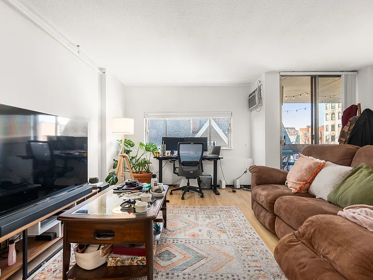 872 Massachusetts Ave #303 — Photo 17