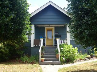 4022 44th Ave SW, Seattle, WA 98116