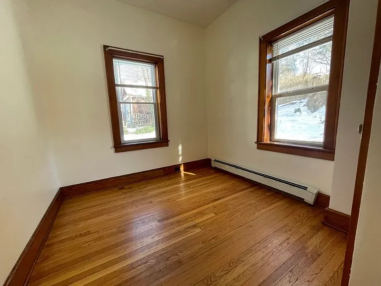 1 Washington Ave #4 — Photo 7