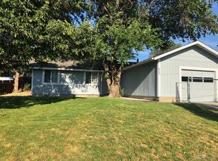 409 NE 9th St, Madras, OR 97741