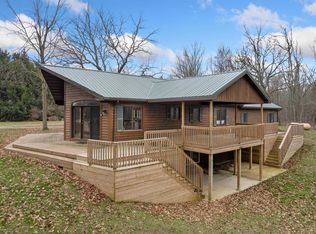 271 N State Route 19, Bourbon, IN 46504