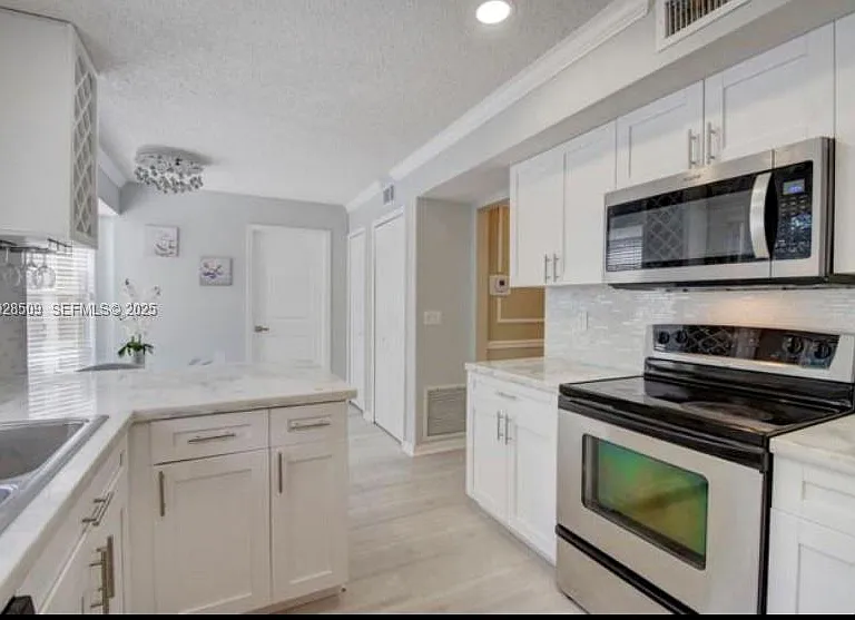 12980 Blue Lake Dr — Photo 11