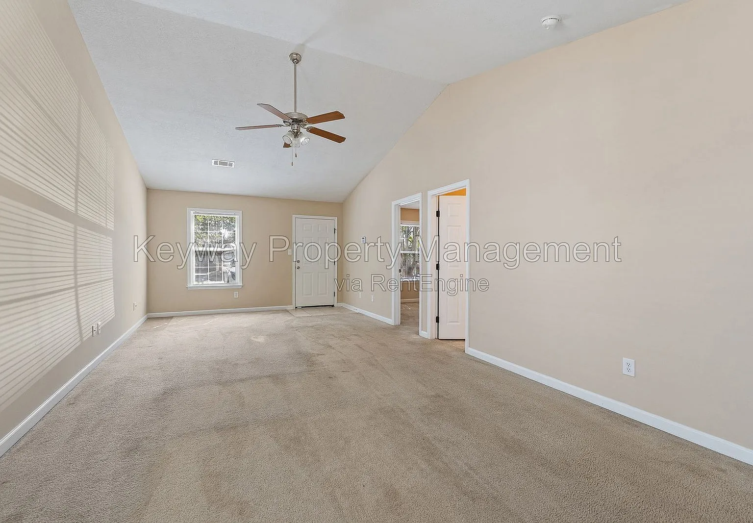 2 bed, 2.0 bath, 1092 sqft, $1,385 — Photo 4