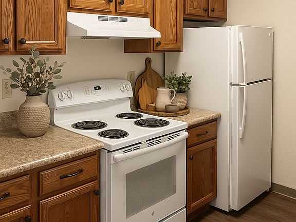 5th image of 4465 Cherokee Ave APT 2