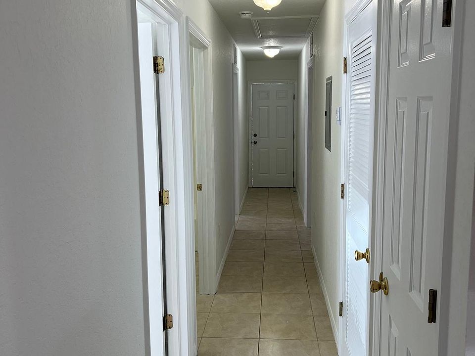 1st image of 5931 High St #5931