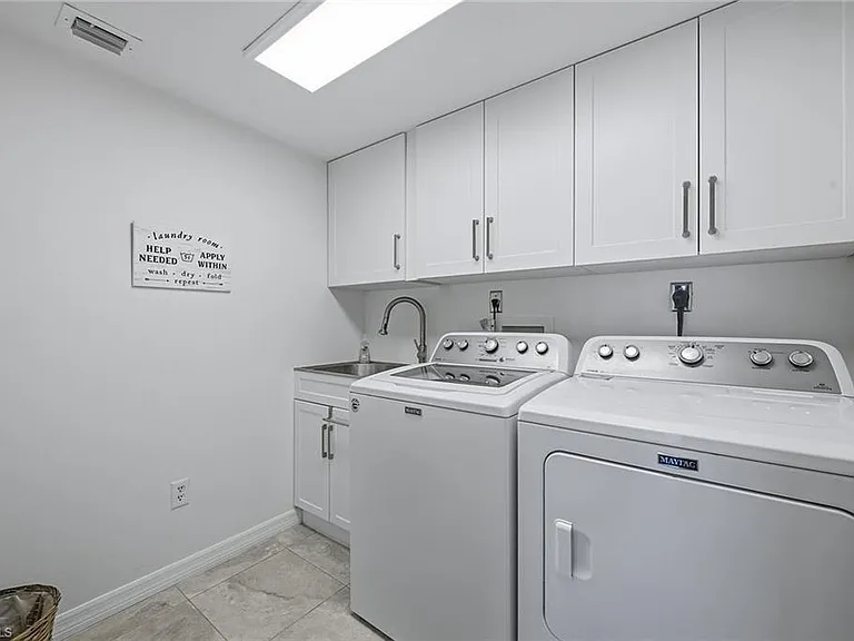 4031 Gulf Shore Blvd N #3B — Photo 20