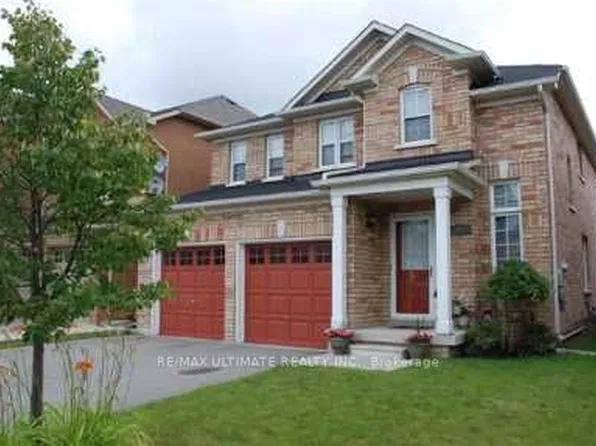 9 Clovercrest Dr, Brampton, ON L7A 2N4