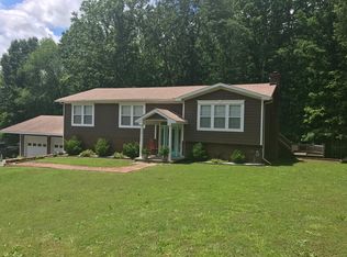 515 Hurricane Hills Dr, Waynesboro, TN 38485