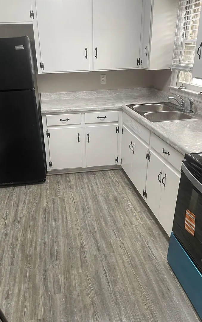 Two Bedroom 1.5 Bath Townhome for Rent — Photo 1