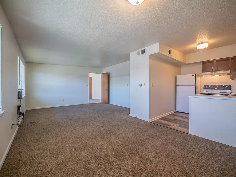 Campus View Apartments — Photo 60