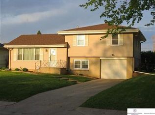 5119 N 54th St, Omaha, NE 68104