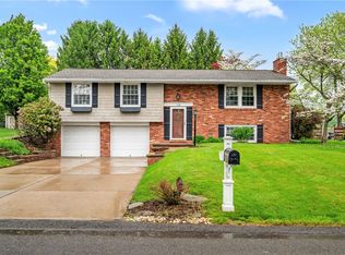 136 Kenney Dr, Sewickley, PA 15143