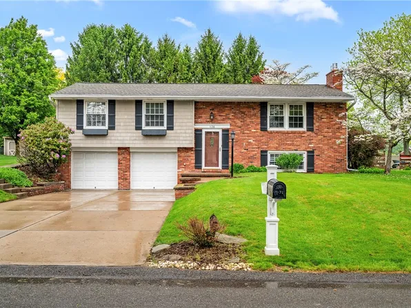 136 Kenney Dr, Sewickley, PA 15143