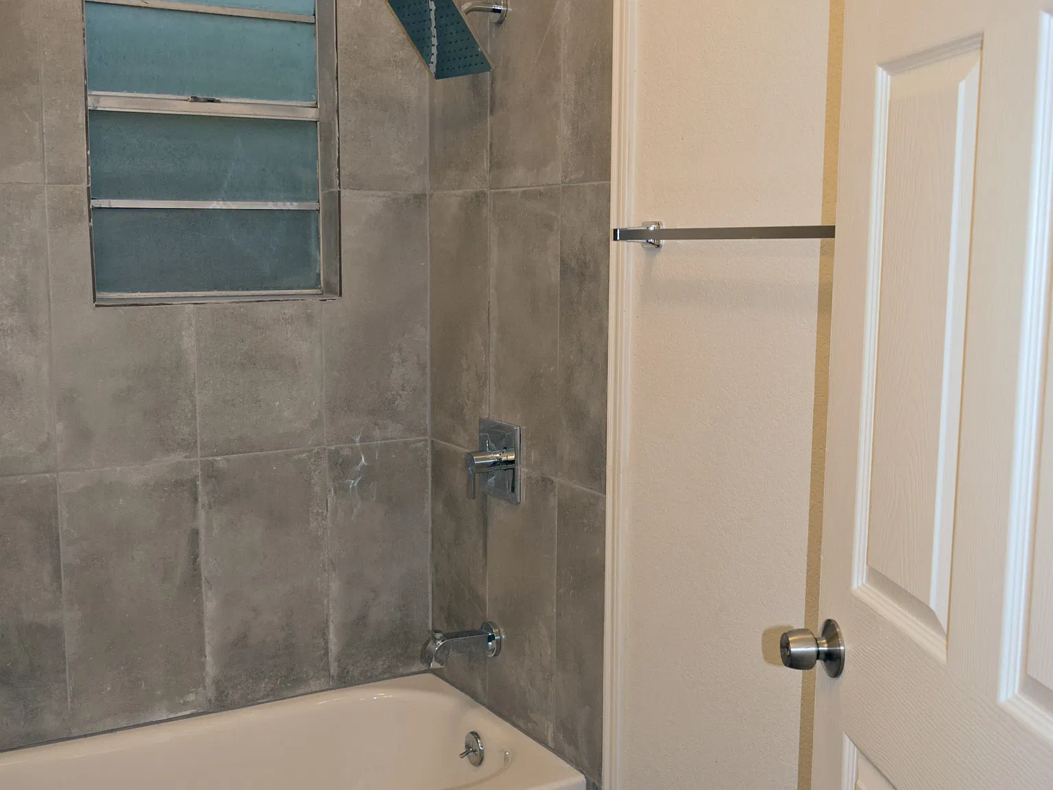 1807 Fairmount Avenue - 1807 — Photo 3